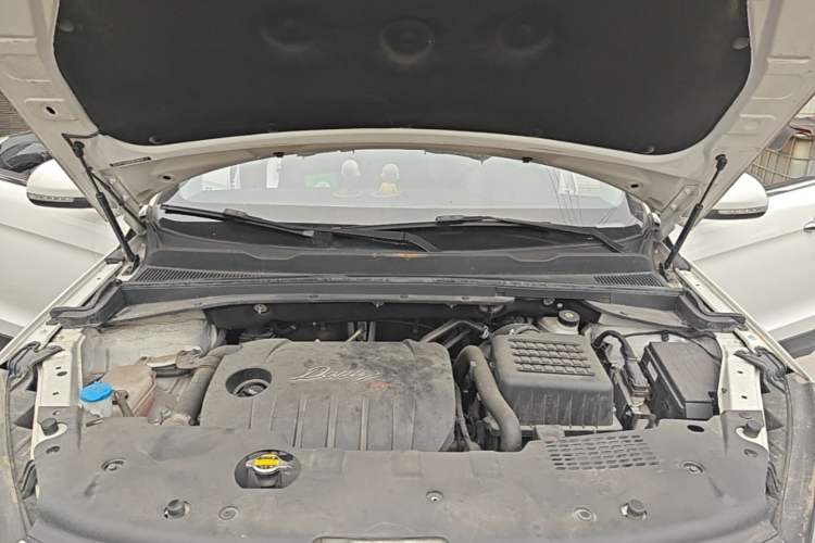Used Zotye Domy X5 2017 Classic Edition 1.5T CVT Supreme Model Engine Bay