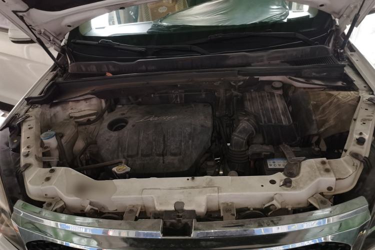 Used Zotye Domy X5 2017 Value Edition 1.6L Manual Fashion Model Engine Bay