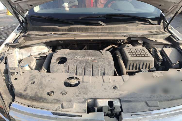 Used Zotye Domy X5 2017 Upgraded Model 1.5T CVT ZhiXian Edition Engine Bay