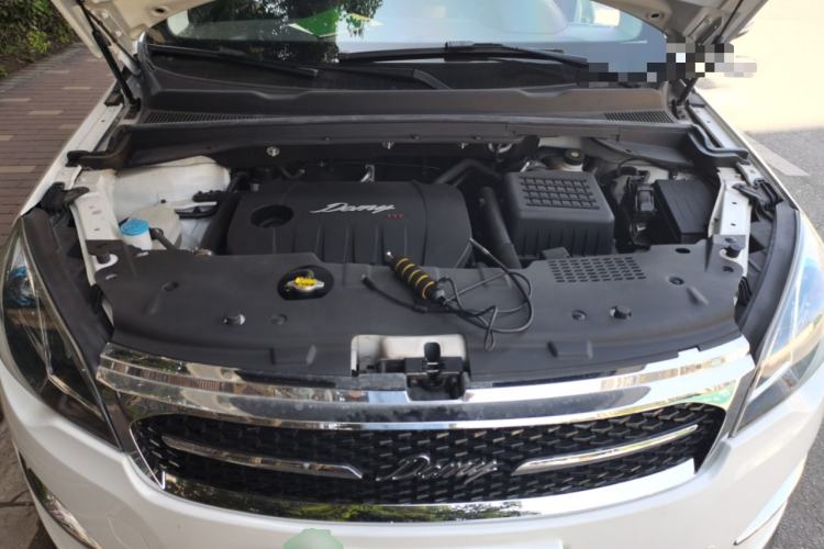 Used Zotye Domy X5 2017 Platinum Edition 1.5T Manual Luxury Model Engine Bay
