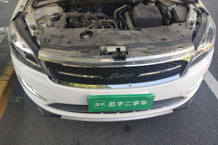 Used Zotye Domy X5 2017 Upgraded Model 1.5T CVT ZhiXian Edition Engine Bay