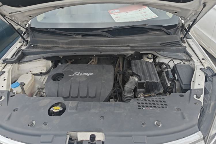 Used Zotye Domy X5 2017 Value Edition 1.6L Manual Fashion Model Engine Bay
