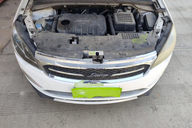 Used Zotye Domy X5 2017 Platinum Edition 1.5T Manual Luxury Model Engine Bay