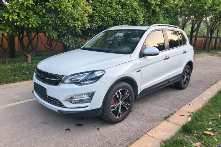 Used Zotye Domy X5 2017 Platinum Edition 1.5T Manual Luxury Model Guazi used car, China used car export, Used car for sale, Used cars, Cheapest cars for sale