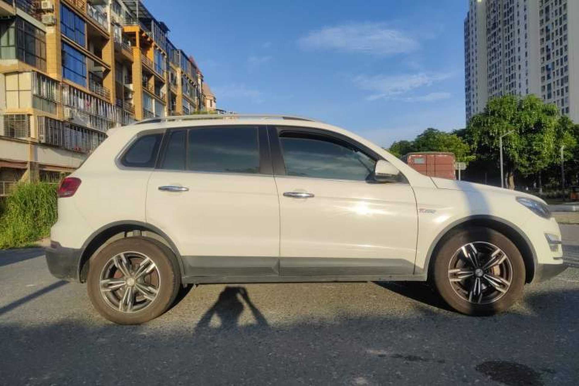 Used Zotye Domy X5 2017 Upgraded Model 1.5T CVT Landlord Edition Exterior 2