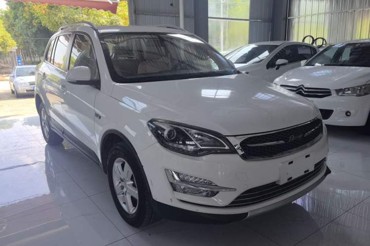 Used Zotye Domy X5 2017 Value Edition 1.6L Manual Fashion Model Exterior 2
