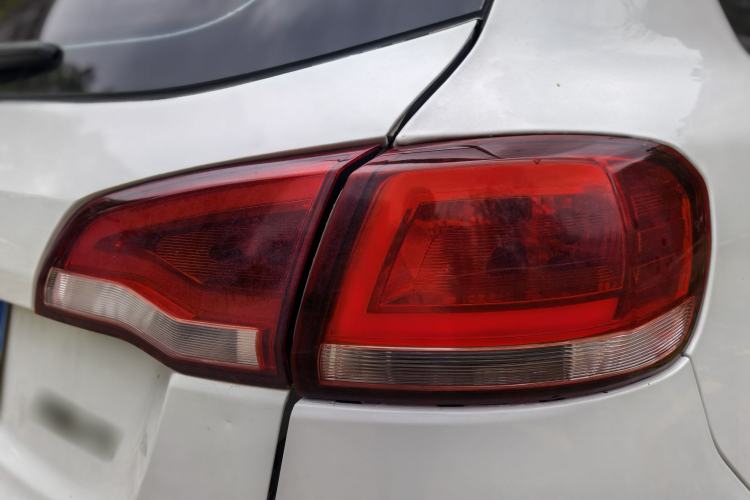 Used Zotye Domy X5 2017 Upgraded Model 1.5T CVT Landlord Edition Exterior 9