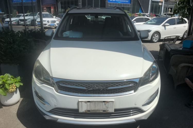 Used Zotye Domy X5 2017 Upgraded Model 1.5T Manual Luxury Edition Front