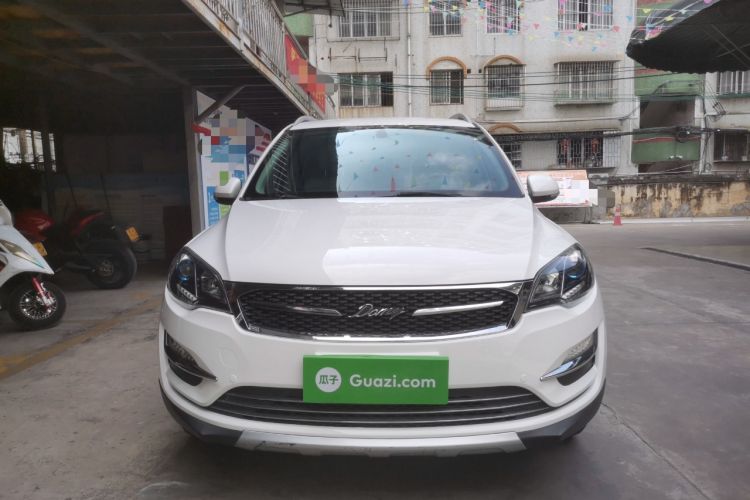 Used Zotye Domy X5 2017 Upgraded Model 1.5T Manual Luxury Version Front