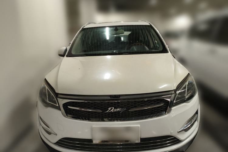 Used Zotye Domy X5 2017 Upgraded Model 1.5T CVT ZhiXian Edition Front