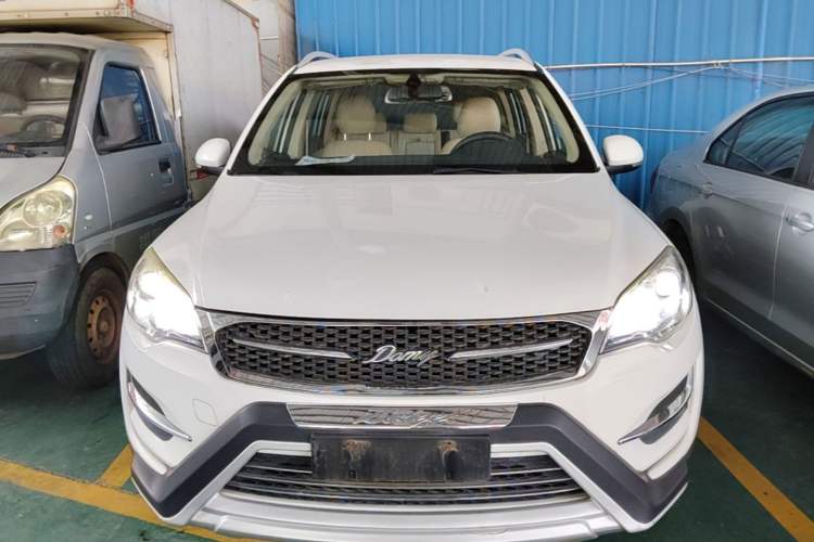 Used Zotye Domy X5 2017 Value Edition 1.6L Manual Comfort Model Front