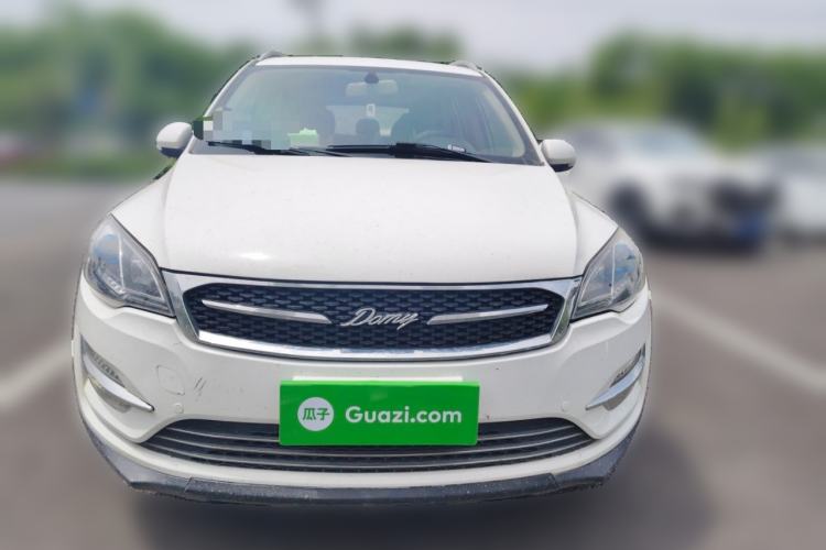 Used Zotye Domy X5 2017 Upgraded Model 1.5T Manual Luxury Edition Front