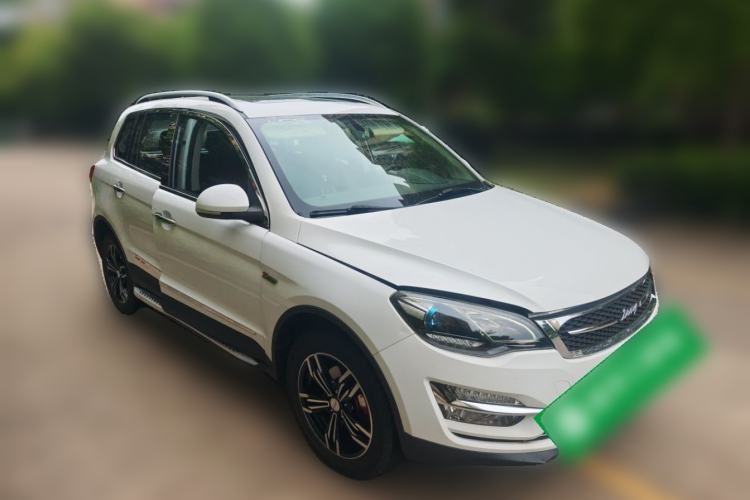 Used Zotye Domy X5 2017 Upgraded Model 1.5T CVT ZhiXian Edition Front Right 45 Deg