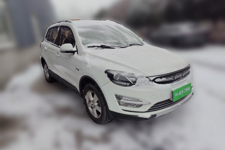 Used Zotye Domy X5 2017 Value Edition 1.6L Manual Fashion Model Front Right 45 Deg