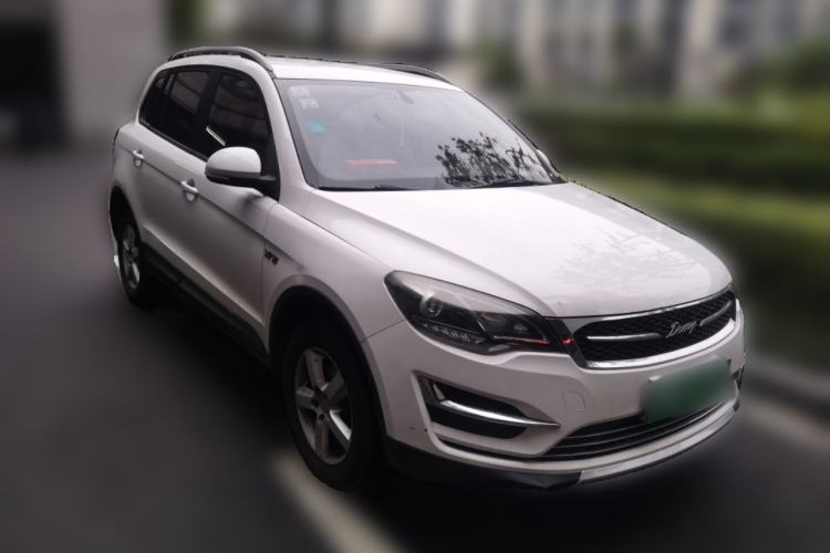 Used Zotye Domy X5 2017 Value Edition 1.6L Manual Comfort Model Front Right 45 Deg