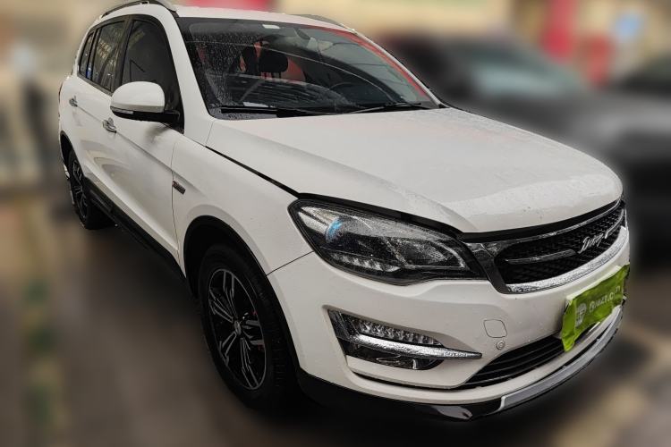 Used Zotye Domy X5 2017 Upgraded Model 1.5T CVT ZhiXian Edition Front Right 45 Deg