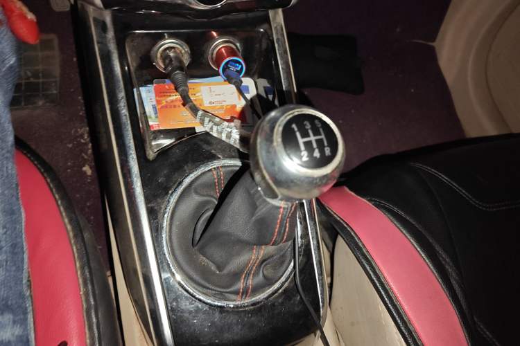 Used Zotye Domy X5 2017 Value Edition 1.6L Manual Fashion Model Gear Lever
