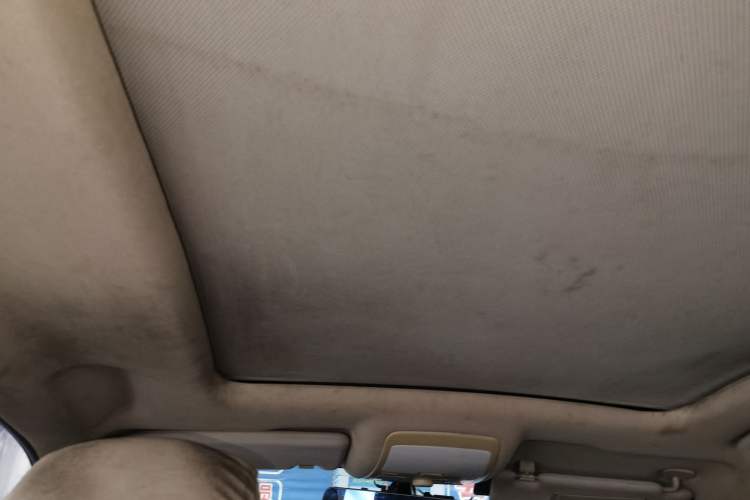 Used Zotye Domy X5 2017 Value Edition 1.6L Manual Fashion Model Headliner