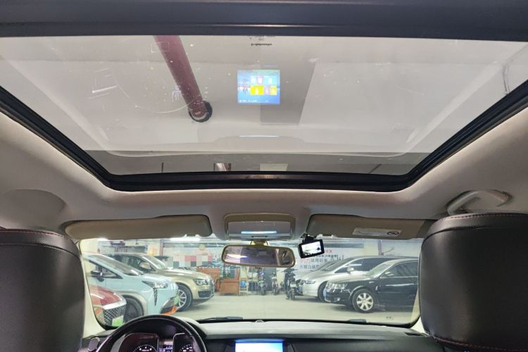 Used Zotye Domy X5 2017 Upgraded Model 1.5T Manual Luxury Edition Headliner