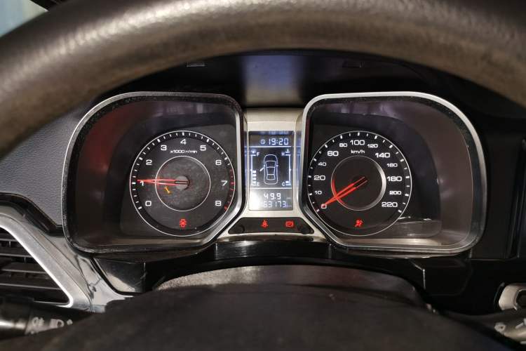 Used Zotye Domy X5 2017 Value Edition 1.6L Manual Fashion Model Instrument Cluster