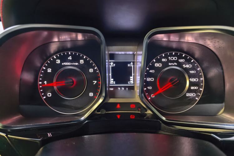 Used Zotye Domy X5 2017 Platinum Edition 1.5T Manual Luxury Model Instrument Cluster