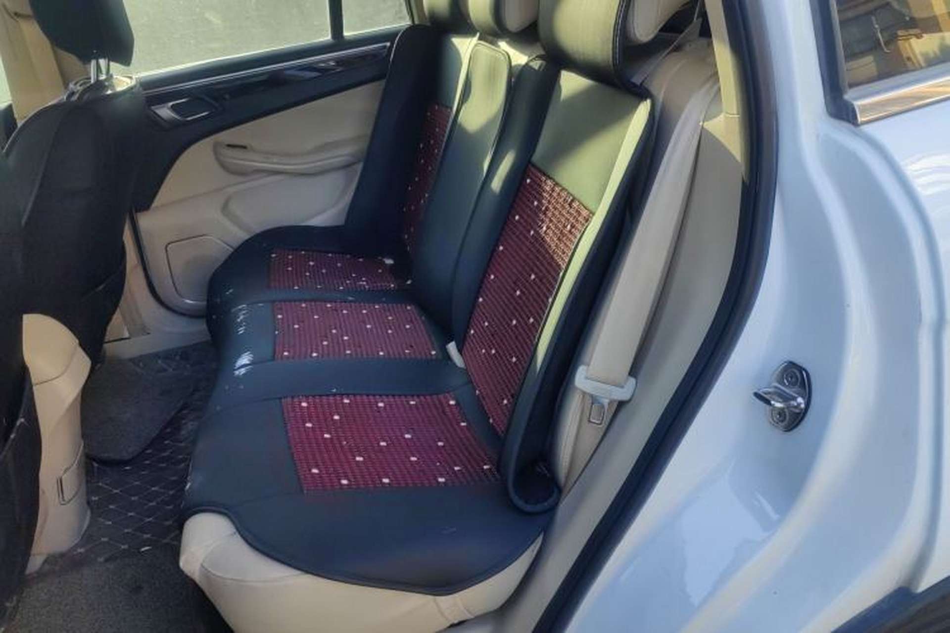 Used Zotye Domy X5 2017 Upgraded Model 1.5T CVT Landlord Edition Interior 1