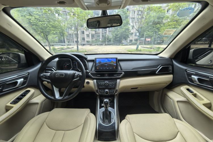 Used Zotye Domy X5 2017 Upgraded Model 1.5T CVT Landlord Edition Interior 3