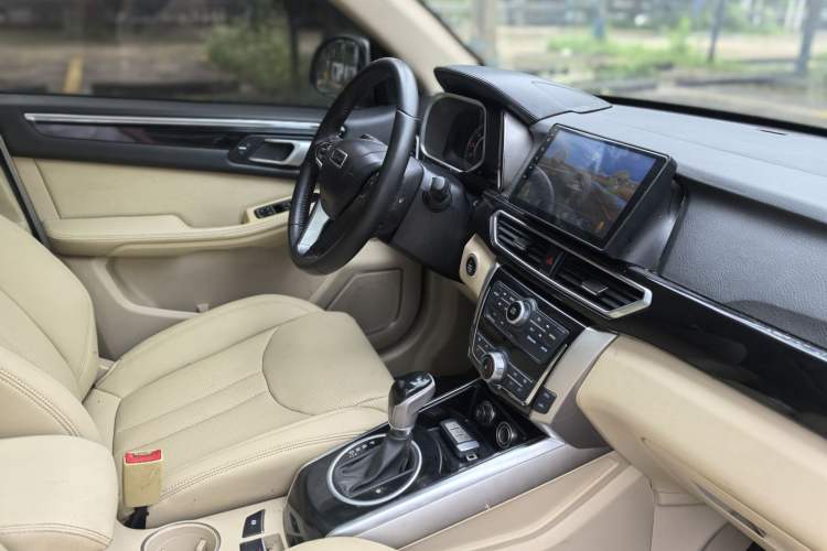 Used Zotye Domy X5 2017 Upgraded Model 1.5T CVT Landlord Edition Interior 7