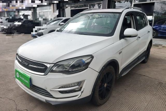 Zotye Domy X5 2017 Upgraded Model 1.5T CVT ZhiXian Edition de segunda mano
