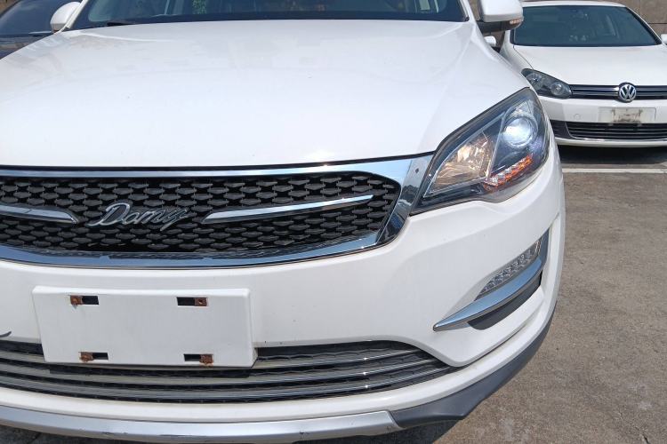 Used Zotye Domy X5 2017 Value Edition 1.6L Manual Fashion Model Left Front Headlight