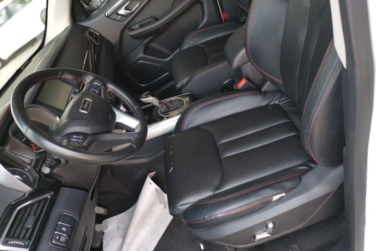 Used Zotye Domy X5 2017 Classic Edition 1.5T CVT Supreme Model Left Front Seat