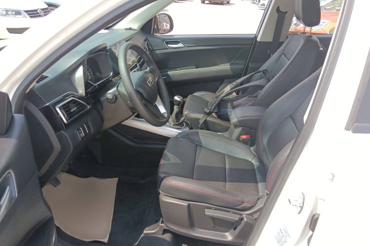 Used Zotye Domy X5 2017 Value Edition 1.6L Manual Fashion Model Left Front Seat