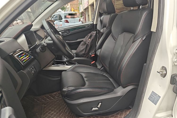 Used Zotye Domy X5 2017 Classic Edition 1.5T CVT Supreme Model Left Front Seat