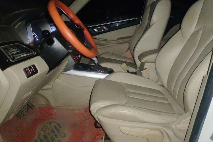 Used Zotye Domy X5 2017 Upgraded Model 1.5T CVT Landlord Edition Left Front Seat