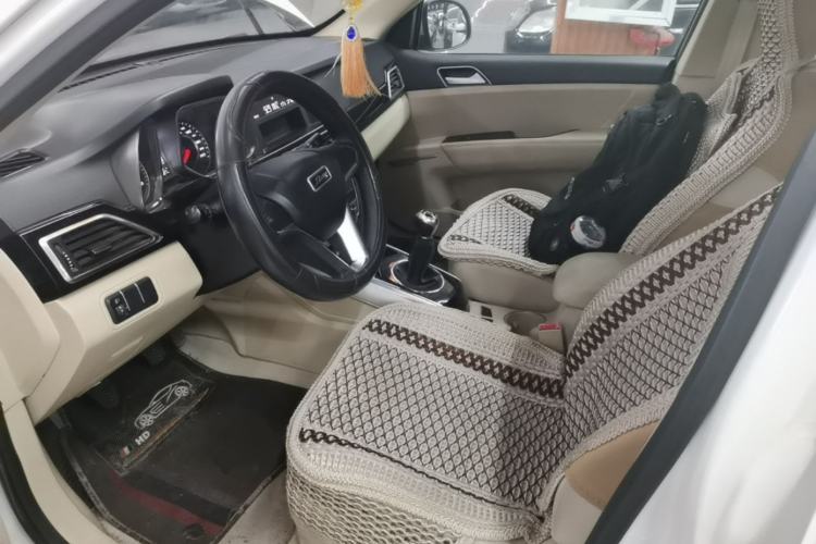 Used Zotye Domy X5 2017 Value Edition 1.6L Manual Comfort Model Left Front Seat