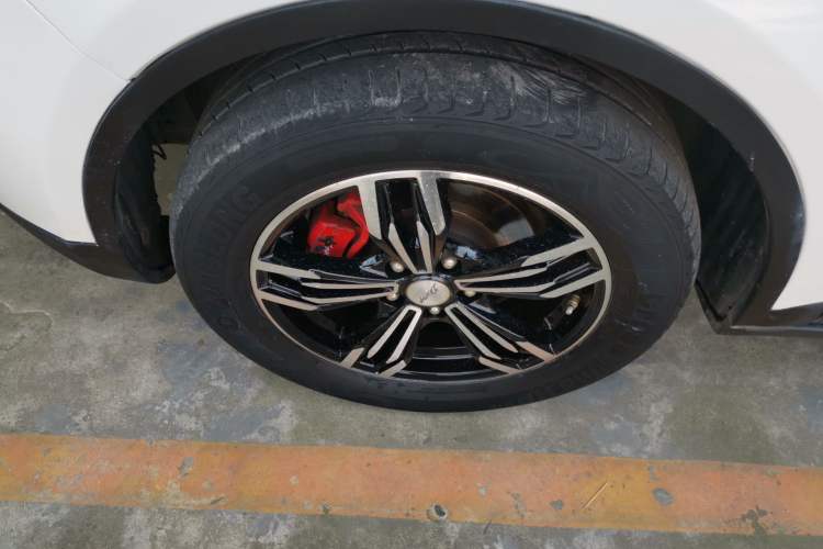 Used Zotye Domy X5 2017 Classic Edition 1.5T CVT Supreme Model Left Front Wheel Hub