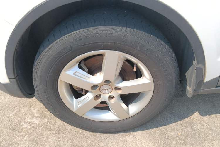 Used Zotye Domy X5 2017 Value Edition 1.6L Manual Fashion Model Left Front Wheel Hub