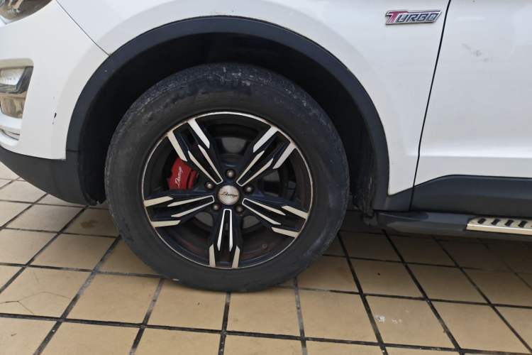 Used Zotye Domy X5 2017 Upgraded Model 1.5T CVT Governor Edition Left Front Wheel Hub