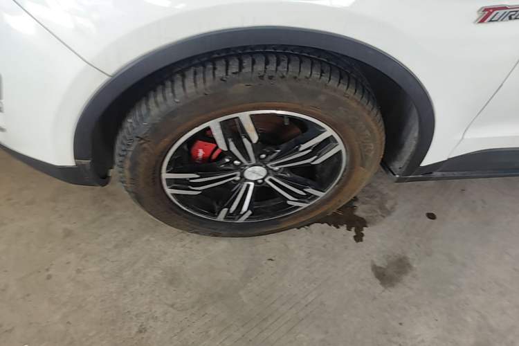 Used Zotye Domy X5 2017 Upgraded Model 1.5T CVT Landlord Edition Left Front Wheel Hub