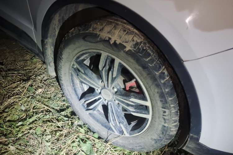 Used Zotye Domy X5 2017 Upgraded Model 1.5T CVT Landlord Edition Left Front Wheel Hub