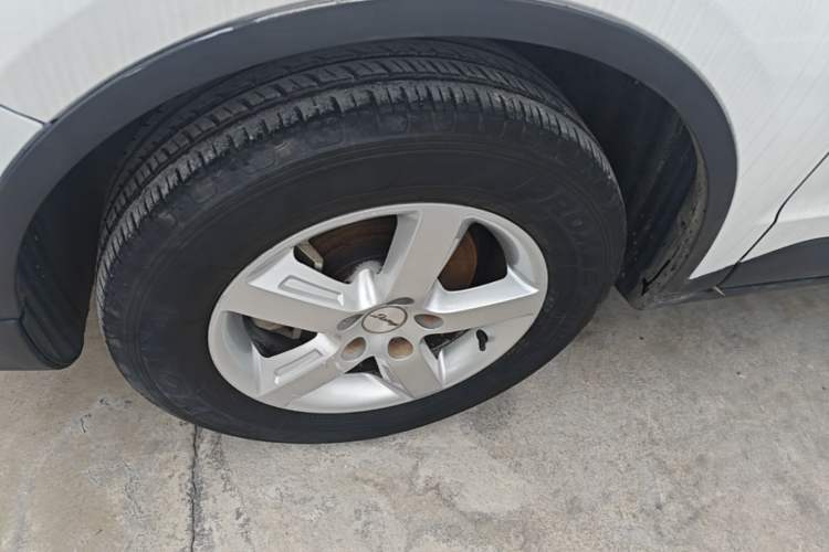 Used Zotye Domy X5 2017 Value Edition 1.6L Manual Fashion Model Left Front Wheel Hub