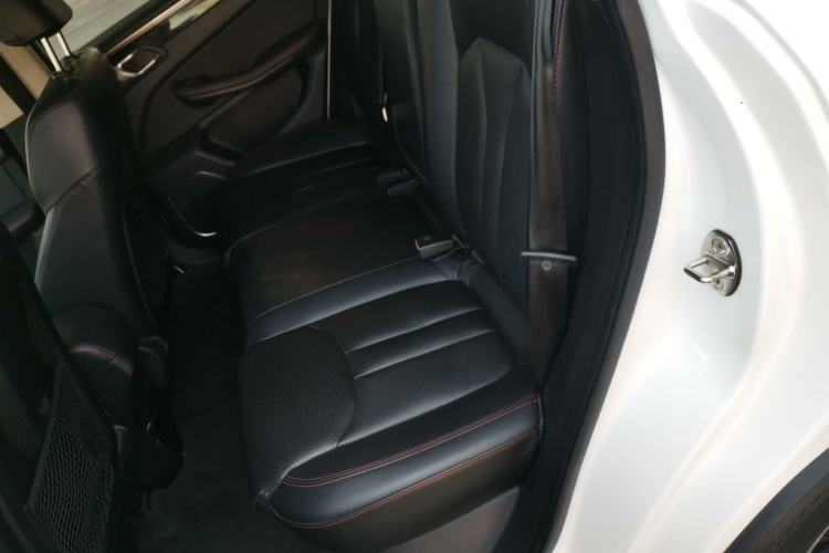 Used Zotye Domy X5 2017 Classic Edition 1.5T CVT Supreme Model Left Rear Seat