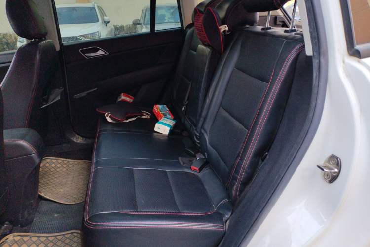 Used Zotye Domy X5 2017 Classic Edition 1.6L Manual Elite Model Left Rear Seat
