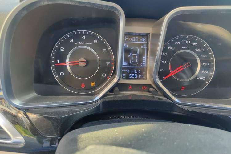 Used Zotye Domy X5 2017 Upgraded Model 1.5T CVT Landlord Edition Odometer Close Up