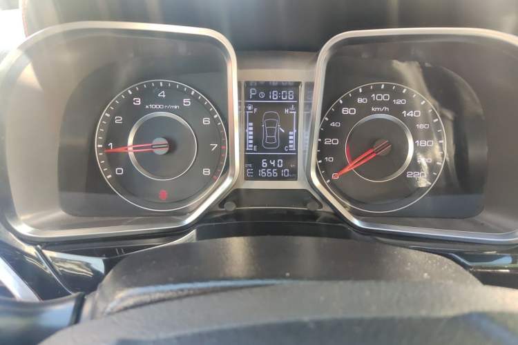 Used Zotye Domy X5 2017 Upgraded Model 1.5T CVT ZhiXian Edition Odometer Close Up