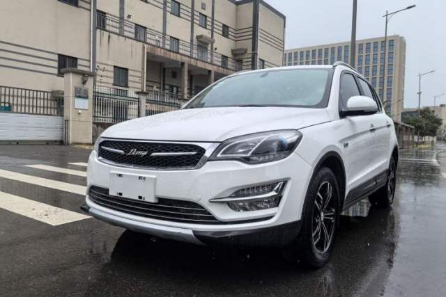 Used Zotye Domy X5 2017 Upgraded Model 1.5T CVT Landlord Edition