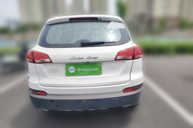 Used Zotye Domy X5 2017 Upgraded Model 1.5T Manual Luxury Edition Rear