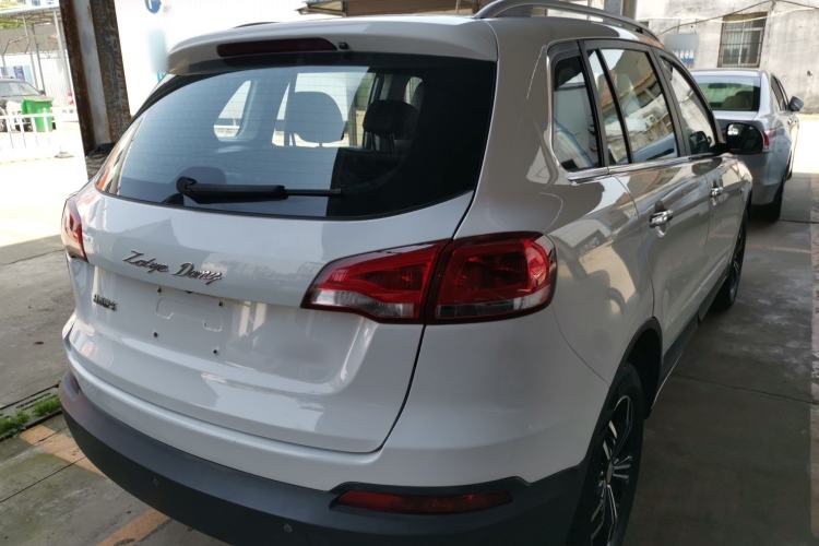 Used Zotye Domy X5 2017 Classic Edition 1.5T CVT Supreme Model Rear Right 45 Deg