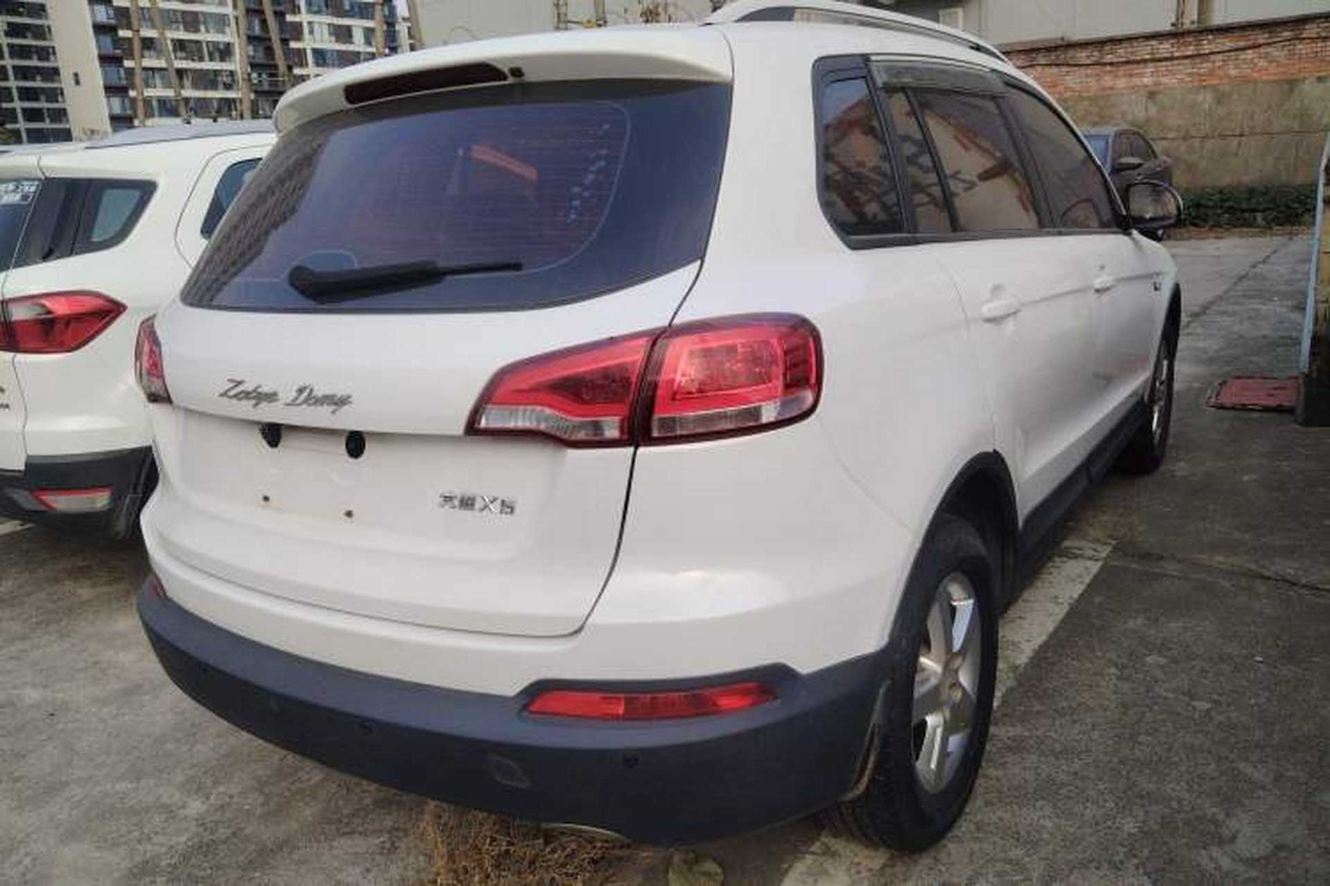 Used Zotye Domy X5 2017 Value Edition 1.6L Manual Fashion Model Rear Right 45 Deg