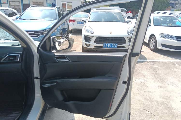 Used Zotye Domy X5 2017 Value Edition 1.6L Manual Fashion Model Right Front Door Interior